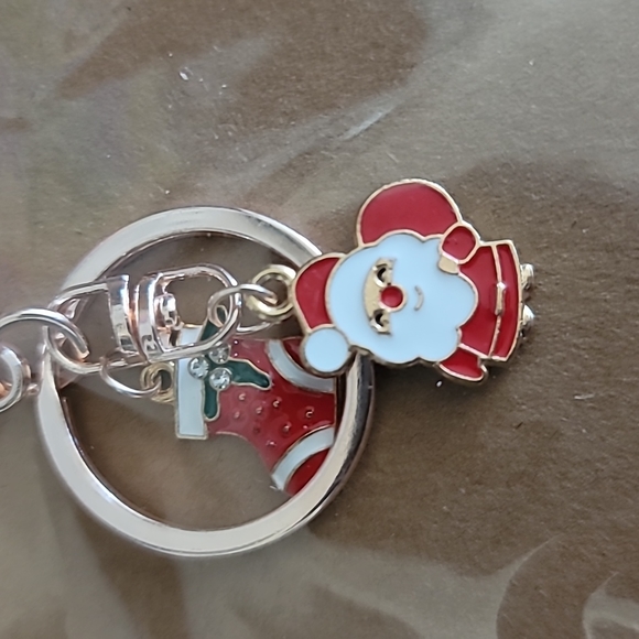 Keychain - Picture 2 of 3